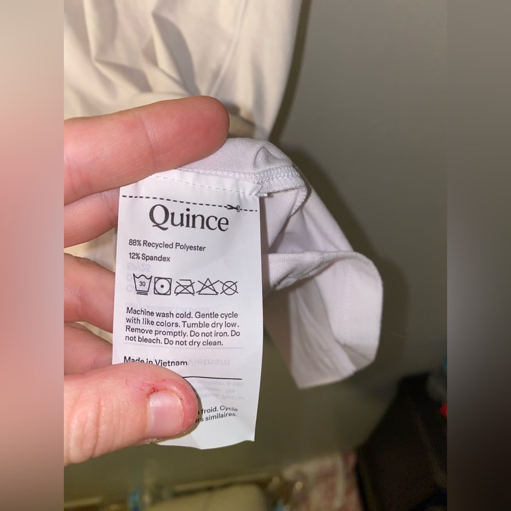 Quince Men’s Size Medium White Polo T Shirt - Picture 3 of 4
